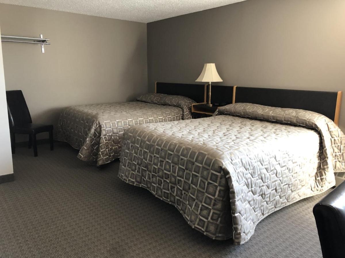 Arbour Ridge Inn & Suites Kindersley Zewnętrze zdjęcie