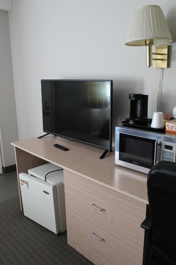 Arbour Ridge Inn & Suites Kindersley Zewnętrze zdjęcie