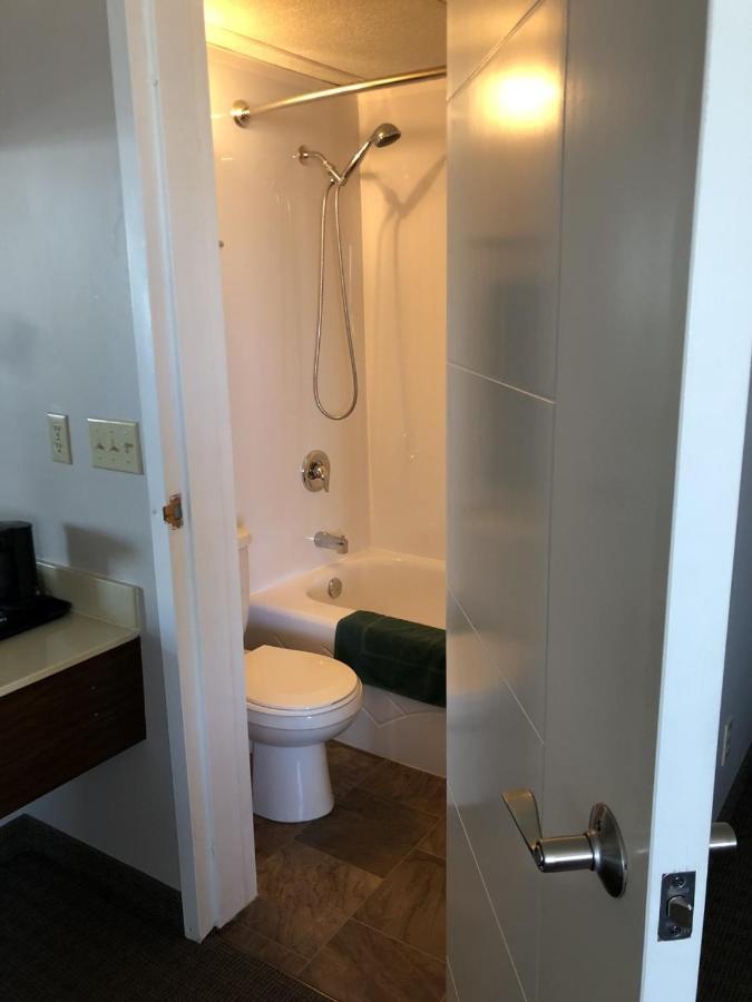 Arbour Ridge Inn & Suites Kindersley Zewnętrze zdjęcie